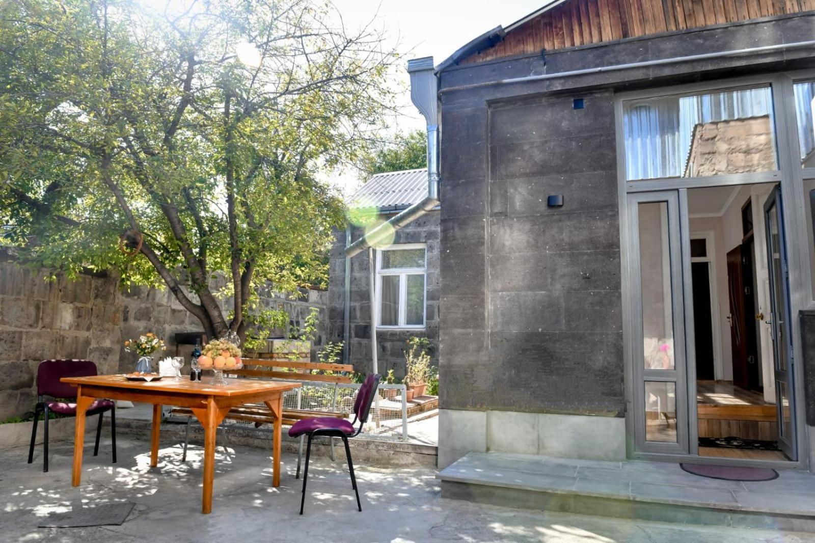 Guest House David'S B&B Giumri Zewnętrze zdjęcie